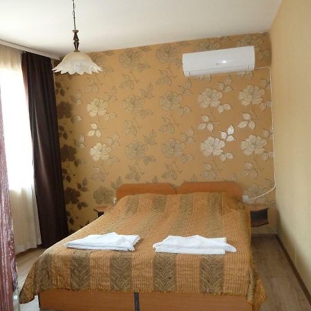 Tarnovski Dom Guest Rooms เวลีคอเทอร์โนโว ภายนอก รูปภาพ