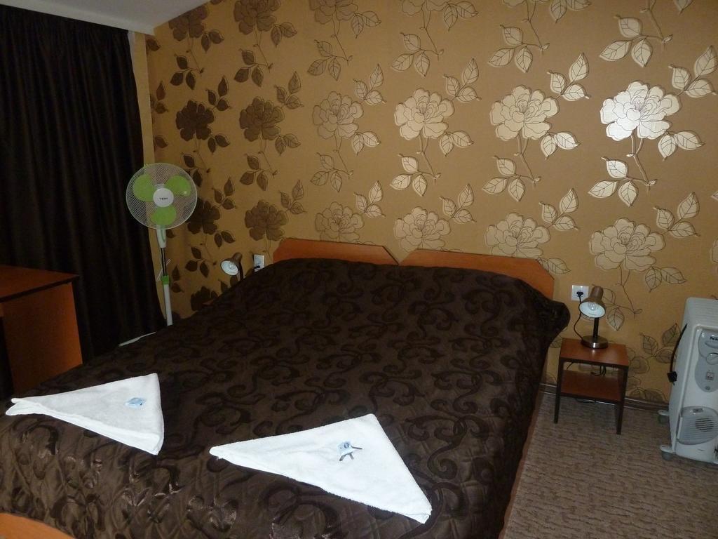 Tarnovski Dom Guest Rooms เวลีคอเทอร์โนโว ห้อง รูปภาพ